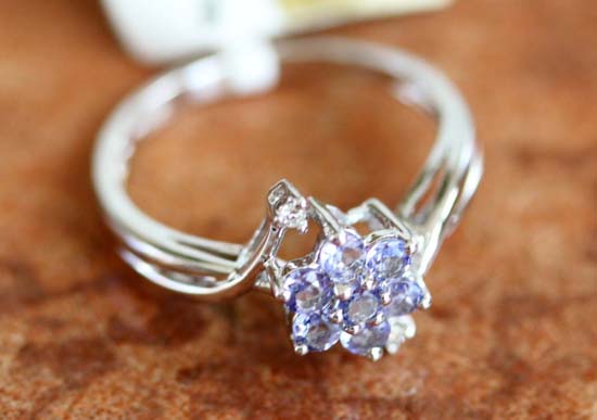 14K White Gold Diamond Tanzanite Flower Ring Size 7