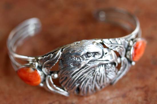 Navajo Silver Spiny Oyster Eagle Bracelet