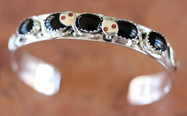 Zuni Native American Onyx Bracelet by Effie C.